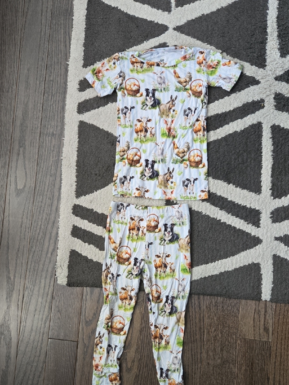 Kids White Farm Animal Print Pajama Set